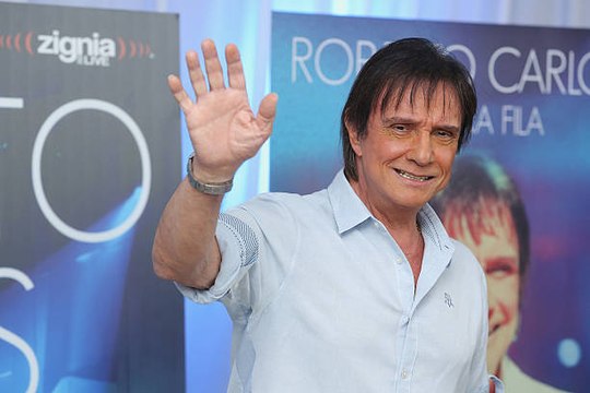 Roberto Carlos ya tiene 1 millón de amigos