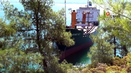 Buğday yüklü gemi Fethiye'de karaya oturdu