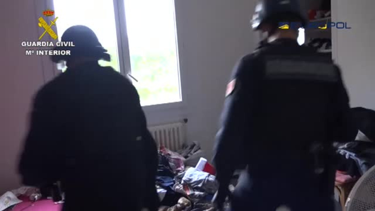 Detenidas 40 personas por robo y venta de vehículos