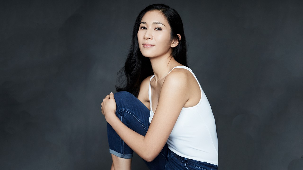 Filipino award winning actress Crisel Consunji teaches the importance of expression to the younger generation