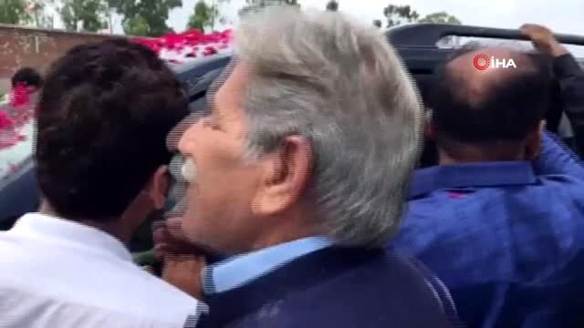 - Eski Başbakan Navaz Şerif'in Kızına Gözaltı