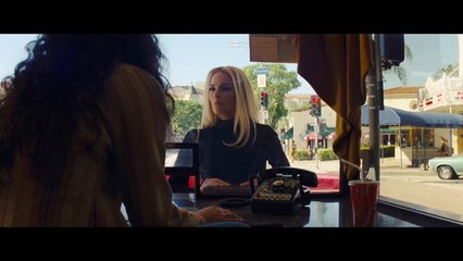 ÉRASE UNA VEZ EN... HOLLYWOOD Película Clip - Margot Robbie es Sharon Tate.