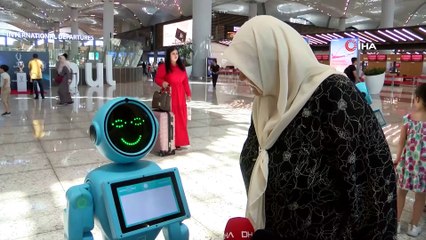 İstanbul Havalimanı’nın robotları görücüye çıktı