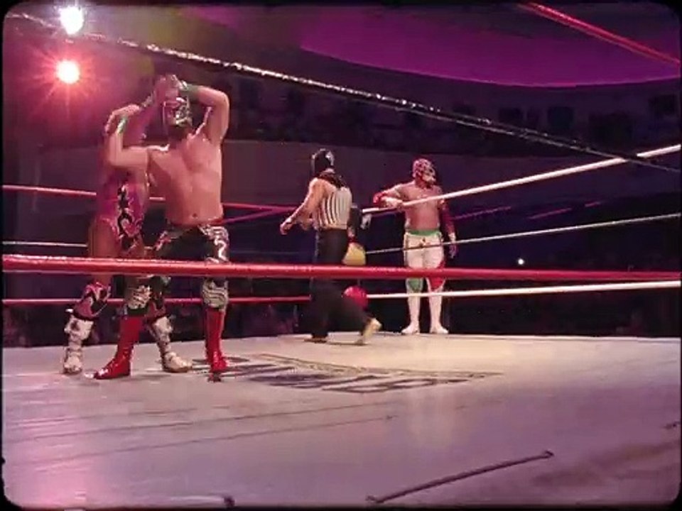 Cassandro The Exotico! Movie clip