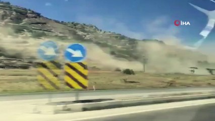 Denizli’de deprem sonrası yaşanan heyelan anı kamerada