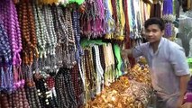 موسم الحج في مكة المكرمة: صلاة وتسوق
