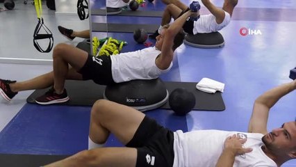 Konyaspor salonda çalıştı