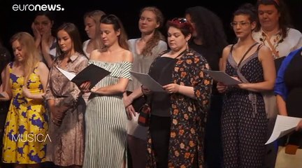 Operalia célèbre Xabier Anduaga et Adriana Gonzalez