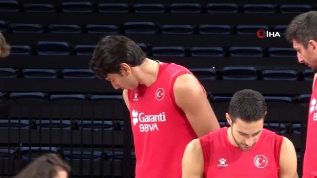 12 Dev Adam, FIBA Dünya Kupası'na hazırlanıyor