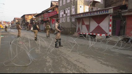 Indian-administered Kashmir cut off from world