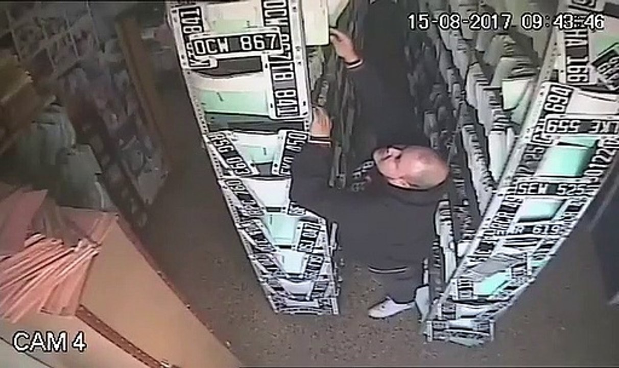 Enorme boulette de cet employé des archives