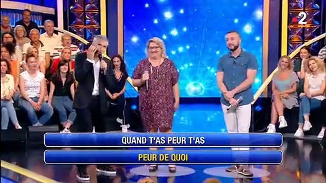 En pleine émission, Nagui téléphone à Marc Lavoine pour aider une candidate de N'oubliez pas les paroles sur France 2 - VIDEO