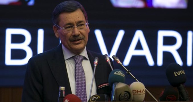 Ahmet Hakan ile Melih Gökçek arasında Mansur Yavaş atışması: Dikkat et seni de satmasın
