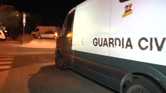 Prisión para tres de los cinco detenidos por una presunta agresión sexual grupal a una mujer en Benidorm