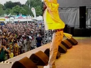 SIZZLA-PUT THE PEOPLES INTEREST FIRST(Acoustic)