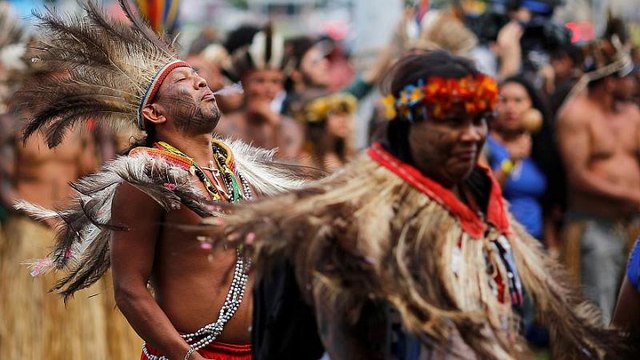 Línguas indígenas estão a desaparecer em todo o mundo