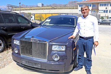 Gümrüğe takılan 4 milyonluk lüks araç e-ihaleyle satılacak