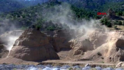 DENİZLİ Korku oluşturan tozun nedeni depremle birlikte gelen heyelanmış