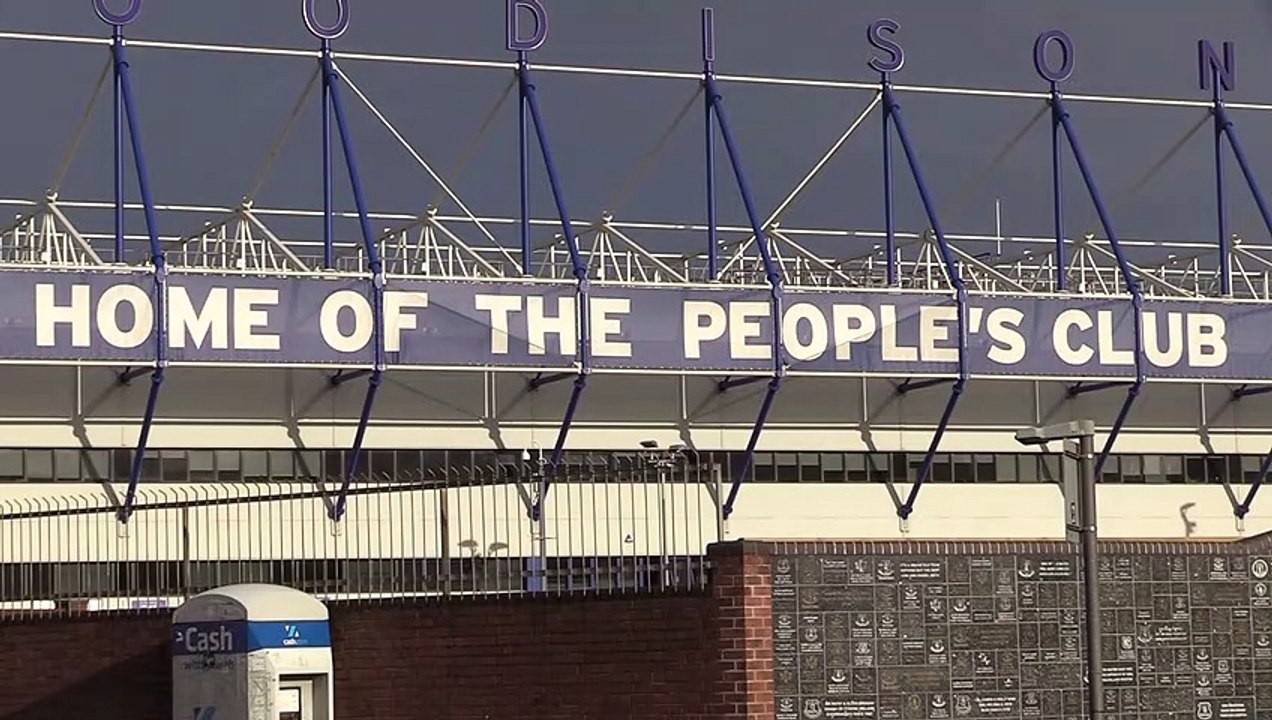 Iwobi Signs For Everton