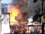 İzmir'in Çiğli ilçesinde bir fabrikada yangın çıktı