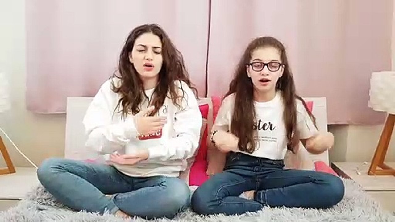 ON RÉPOND AUX MÉCHANTS COMMENTAIRES