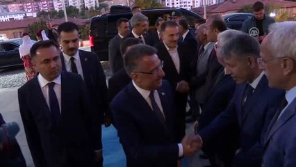 Cumhurbaşkanı Yardımcısı Oktay: "Dünden daha fazla birlik ve beraberliğe ihtiyacımız var"