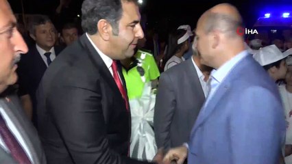 Bakan Soylu, 43 ilin geçiş noktasında trafik denetimlerine katıldı
