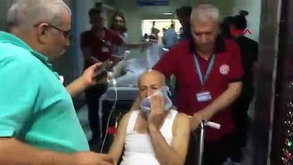 Kimliğini soran doktora saldırdı