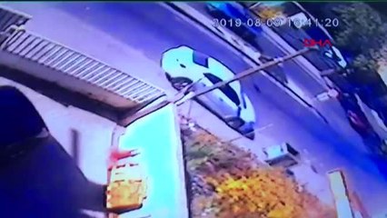 ARNAVUTKÖY'DE BAYRAM ÖNCESİ İŞÇİLERİN MAAŞLARINI BÖYLE GASP ETTİLER