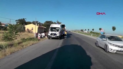 KONYA TUR OTOBÜSÜ BARİYERLERE ÇARPTI 5 YARALI