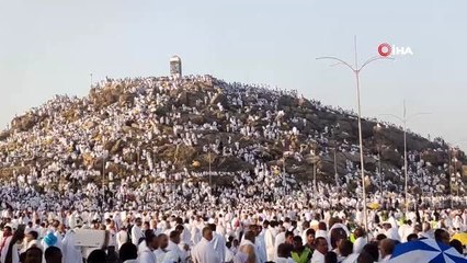 - Tüm Hacı Adayları Arafat'ta
