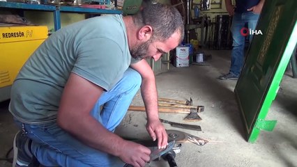 Ağrı'da bıçak bileme noktalarında bayram yoğunluğu