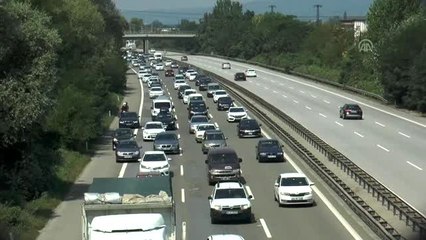 Anadolu Otoyolu'nda bayram yoğunluğu