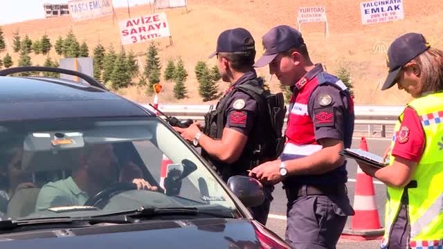 Orgeneral Çetin trafik denetimine katıldı