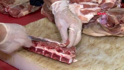 DİYARBAKIR 'KURBAN ETİNİ, 24 SAAT BUZDOLABINDA TUTUP, YİYİN' -