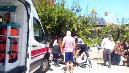 Baba-oğlu bıçaklayan zanlıyı komşuları yakalayarak polise etti