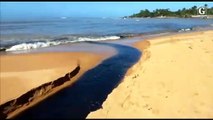 Esgoto é lançado em mar de praia na Serra