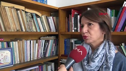 Tecavüzle suçlanan profesörün okulunda tacize karşı sıfır tolerans