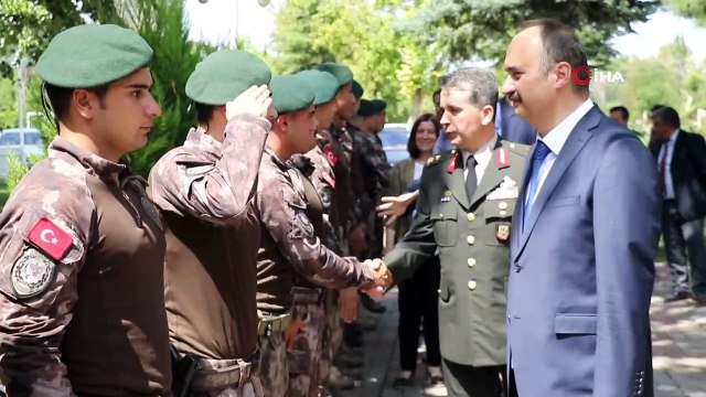 Edirne Valisi Ekrem Canalp: “Arka koltuklarda oturan yolcularında emniyet kemeri takmaları son derece önemli”