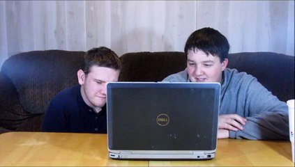 Reacting to Old Videos (3rd vlog)