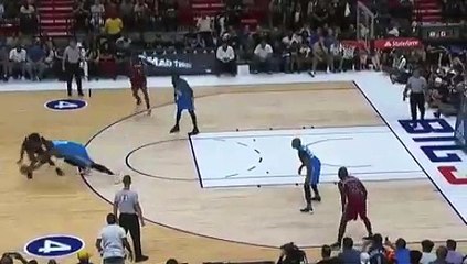 Basket-Ball - BIG3 - Glen Davis literally caught Nate Robinson...but not his game-winner