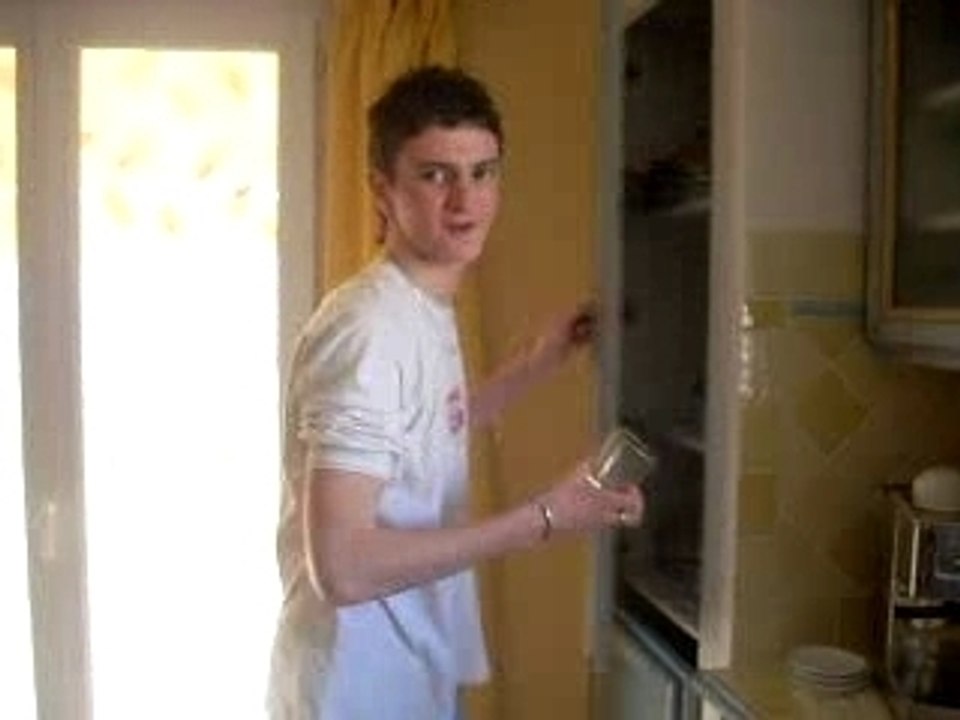 Flo qui fais la cuisine