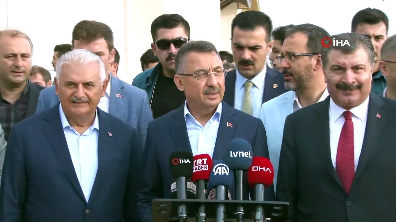 Cumhurbaşkanı Yardımcısı Fuat Oktay Bayram namazı sonrası açıklamalarda bulundu