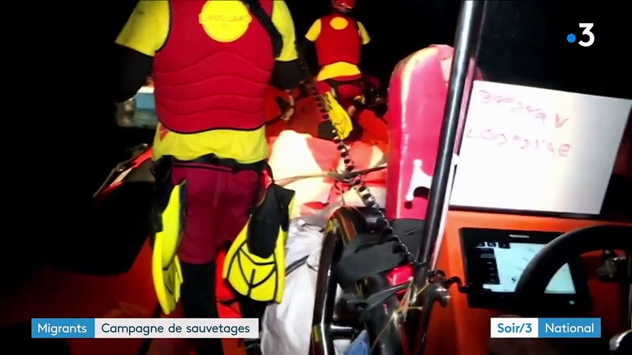 Migrants : les sauvetages en mer s'intensifient