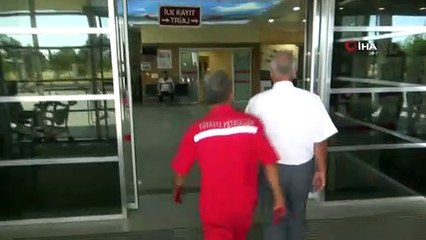 Acemi kasaplar kurbanlık yerine kendilerini kesti
