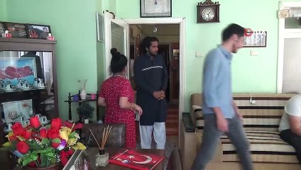 Öğrencilerden şehit babasına bayram ziyareti