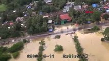 Hindistan'da selin vurduğu şehir havadan görüntülendi