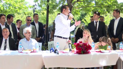 İmamoğlu'ndan Darülaceze'ye bayram ziyareti