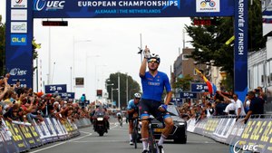 #EuroRoad19 - Elia Viviani  wins the 2019 European Championship