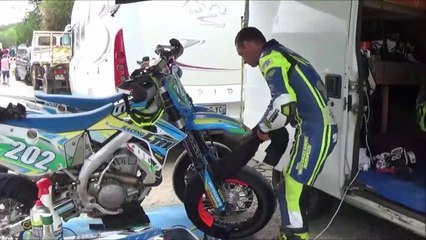 Supermotard -circuit  jura sud  -Moirans - en - Montagne -39 -vidéo lulu du jura